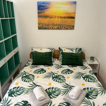 Sunflower Centar Free Parking *