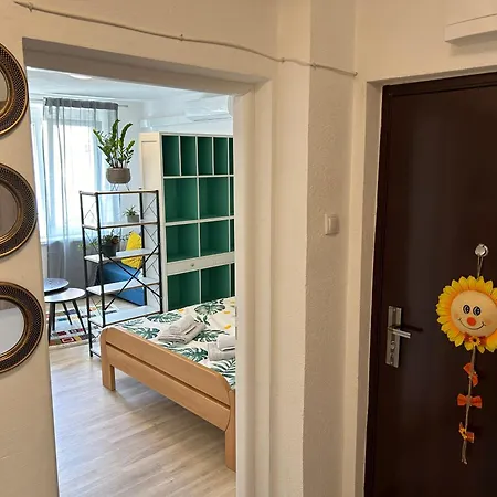 Sunflower Centar Free Parking *